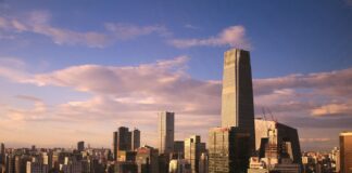 Chinese economy slows amid Trump’s tariffs Chinese economy slows amid Trump’s tariffs