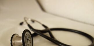 Doctors develop AI stethoscope to detect heart conditions instantly Doctors develop AI stethoscope to detect heart conditions instantly