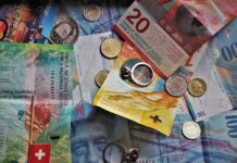 Switzerland and the United States agree not to manipulate exchange rates Switzerland and the US agree not to manipulate exchange rates
