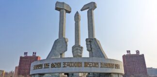 North Korean soldier defects to South Korea North Korean soldier defects to South Korea