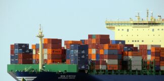 China threatens US with tariffs in retaliation for Trump’s warnings China threatens US with tariffs