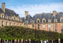 French PM resigns after less than a month amid political turmoil French PM resigns after less than a month