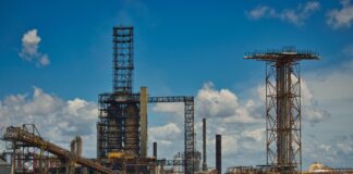India reportedly set to slash Russian oil imports India reportedly set to slash Russian oil imports