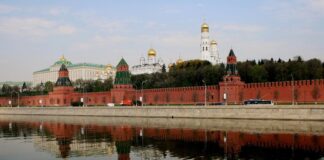 Bashar al-Assad hospitalised in Moscow following ‘poisoning attempt’ Bashar al-Assad hospitalised in Moscow