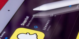 Snapchat to charge users for storing old photos and videos Snapchat to charge users for storing old photos and videos