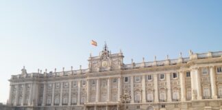 EU pledges to shield Spain from Trump’s tariff threats EU pledges to shield Spain from Trump’s tariff threats