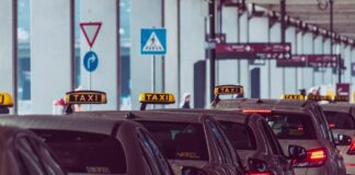 Baidu to launch driverless taxi trial in Switzerland in December Baidu to launch driverless taxi trial in Switzerland in December