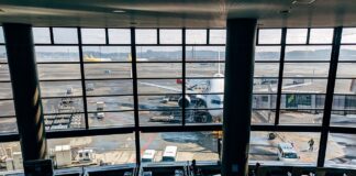 Drone disrupts air traffic at Berlin airport Drone disrupts air traffic at Berlin airport