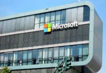 Microsoft to invest $15 billion in the United Arab Emirates Microsoft to invest $15 billion in the United Arab Emirates