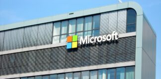 Microsoft to invest $15 billion in the United Arab Emirates Microsoft to invest $15 billion in the United Arab Emirates