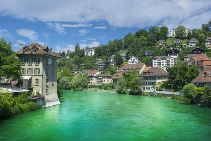 Switzerland submits application